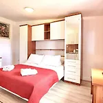 Villa Gloria 2